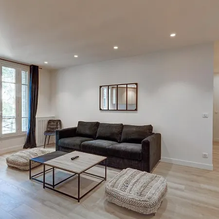 Bluestay 846 - Superbe Parigi